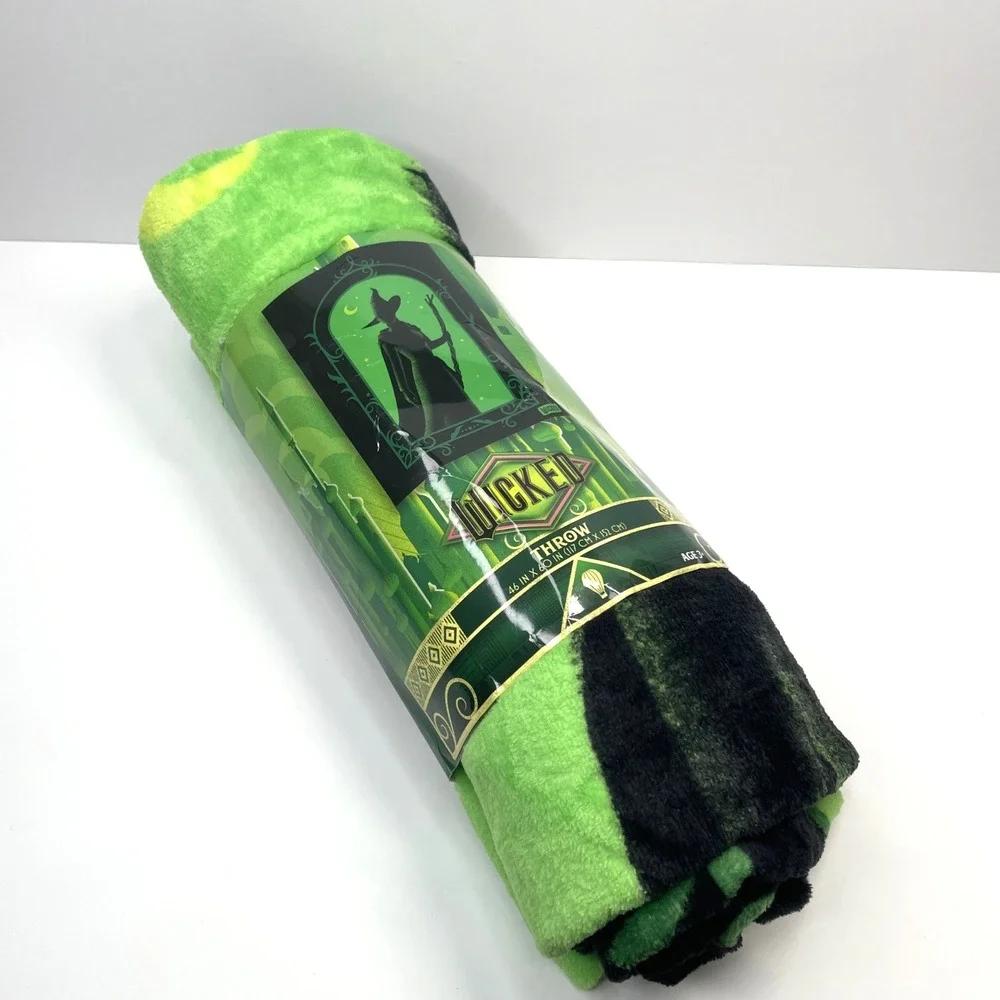 WICKED Super Plush Throw Blanket  Born Wicked  Snuggle Up With Elphaba